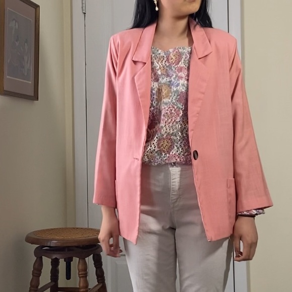 Vintage Reneé Adams Lightweight Baby Pink Blazer - Picture 3 of 9